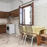 Διαμέρισμα Naxos Center Studios-house