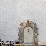 Naxos Center Studios-house Naxos City