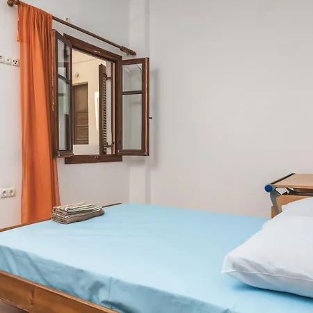 Naxos Center Studios-house Appartement *