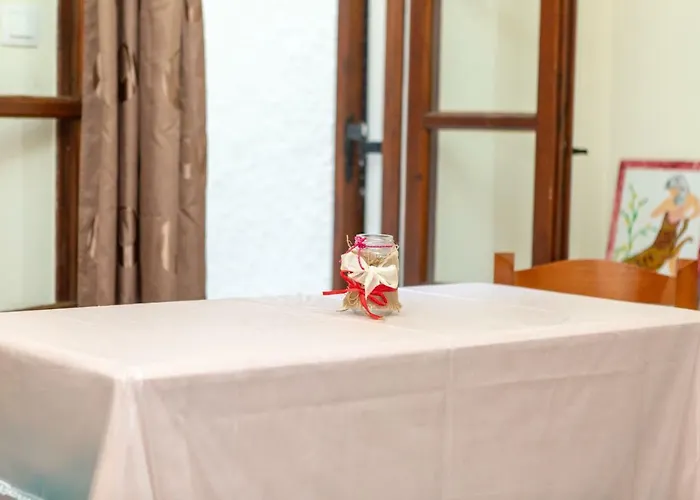 Апартаменты Naxos Center Studios-house