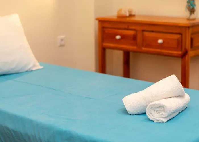 Naxos Center Studios-house Апартаменты *