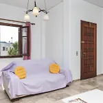 Naxos Center Studios-house *