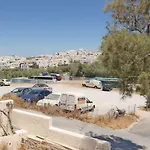 Naxos Center Studios-house Апартаменты *