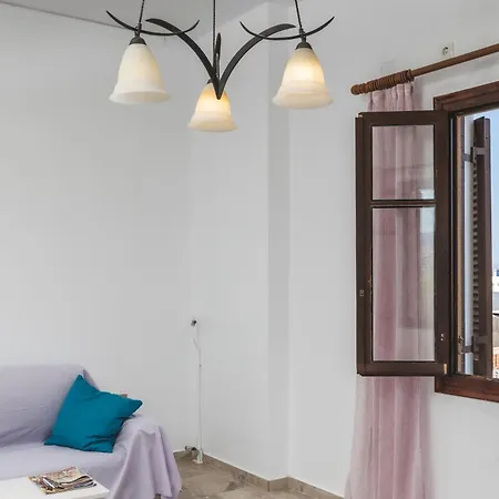 Naxos Center Studios-house Apartment