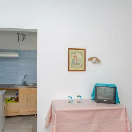 Apartamento Naxos Center Studios-house *