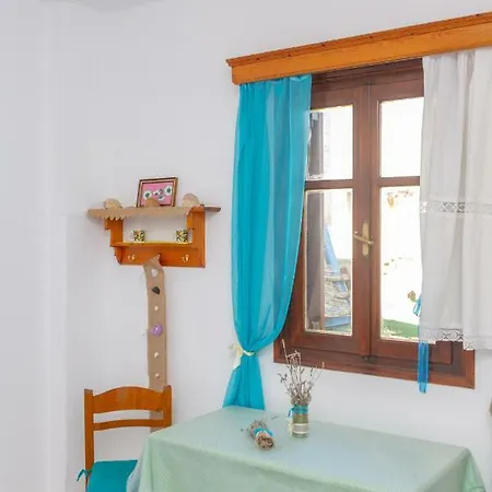 Naxos Center Studios-house Apartment Naxos City