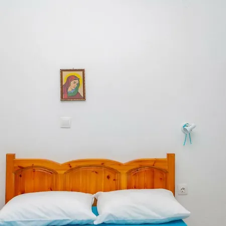 Naxos Center Studios-house Apartment