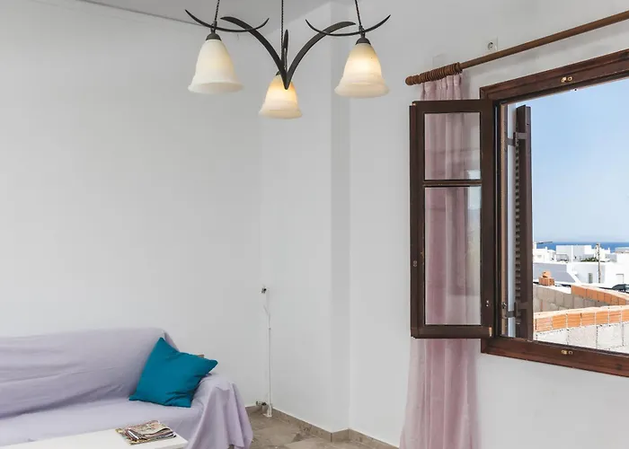 Naxos Center Studios-house Apartman
